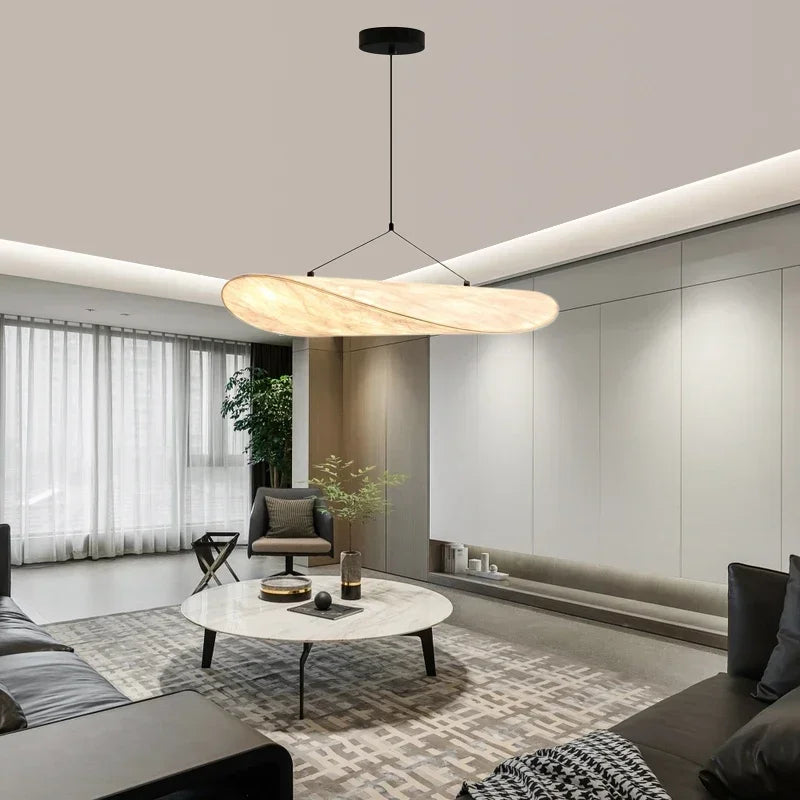 Chandelier Hecho a Mano de Seda Japonesa con Diseño Elegante