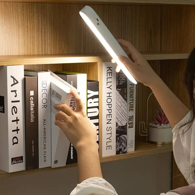 Lámpara LED Recargable Inalámbrica - Ajustable y Regulable