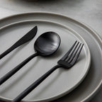 Set de Cubiertos Minimalista - PureSet | Diseño Luxe y Atemporal