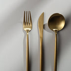 Set de Cubiertos Minimalista - PureSet | Diseño Luxe y Atemporal