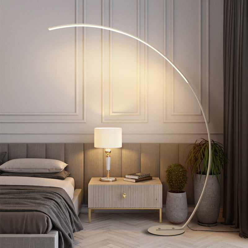 Lámpara de Pie LED Moderna Negra Ardorus para el Hogar