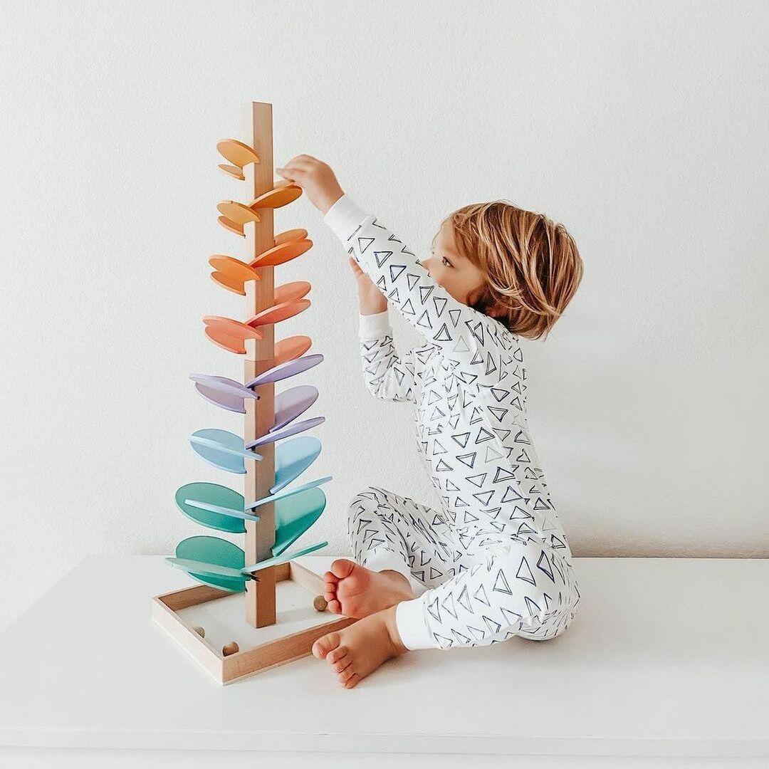 Árbol de Canicas Arcoíris - Juguete Montessori con Música