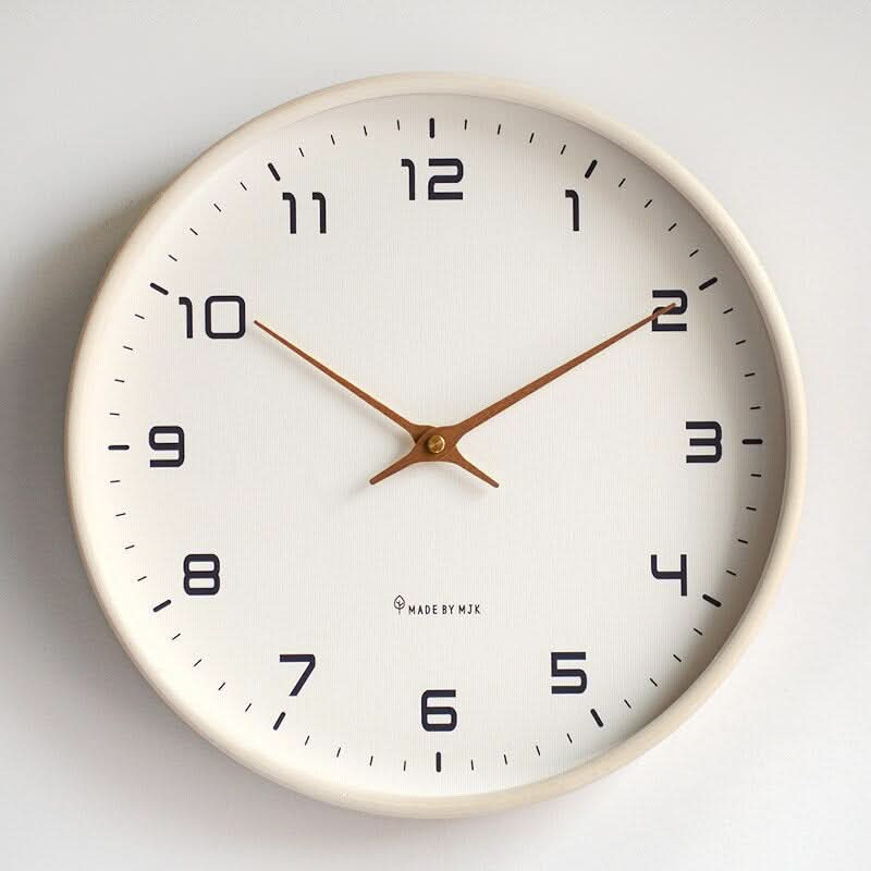 Reloj de Pared de Madera NordischeZeit – Diseño Escandinavo Silencioso para Espacios Habitables Tranquilos