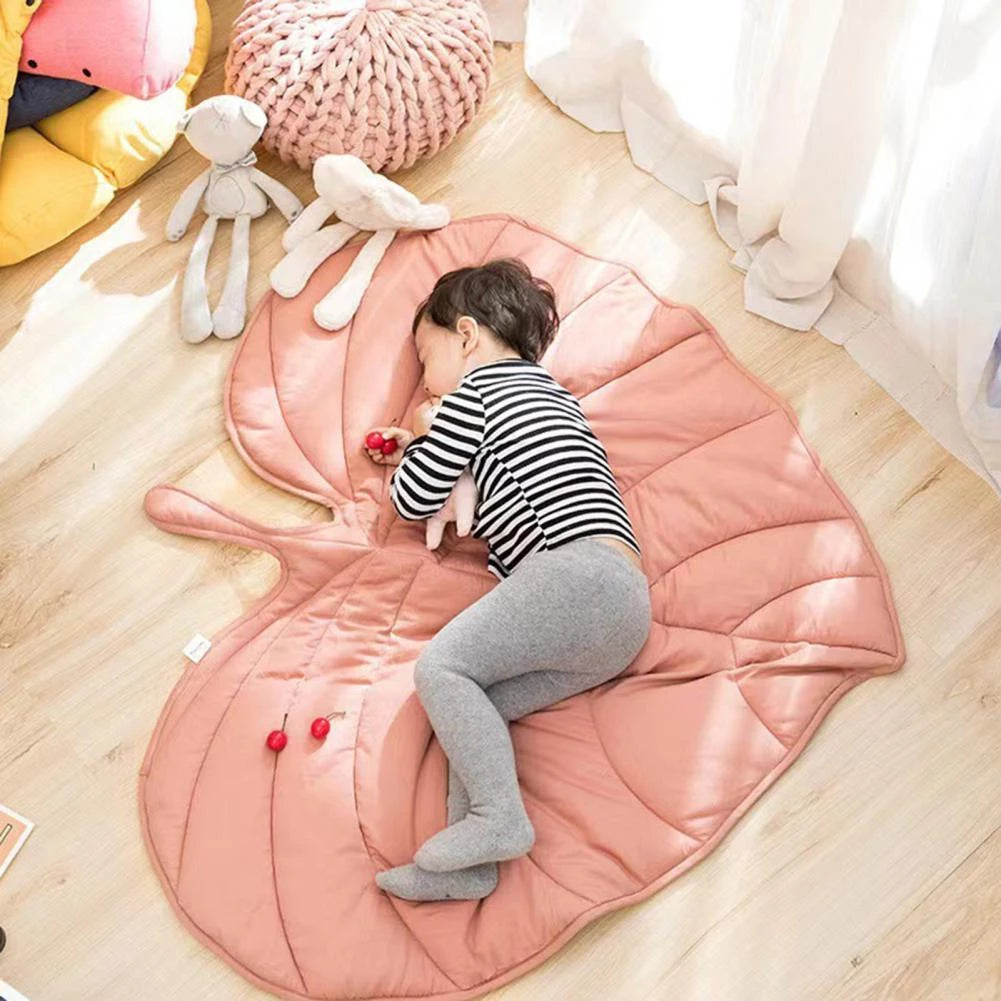 Nordisk Alfombra en Forma de Hoja para el Hogar – Suave y Decorativa