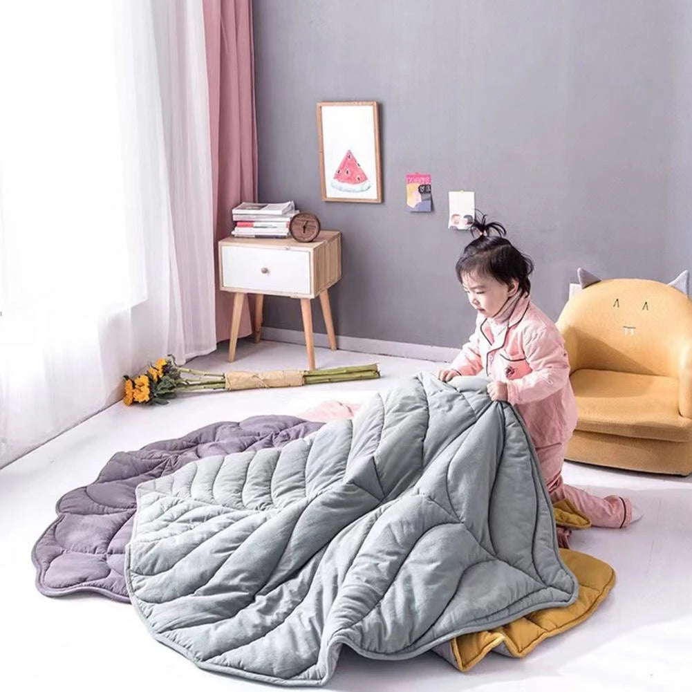 Nordisk Alfombra en Forma de Hoja para el Hogar – Suave y Decorativa