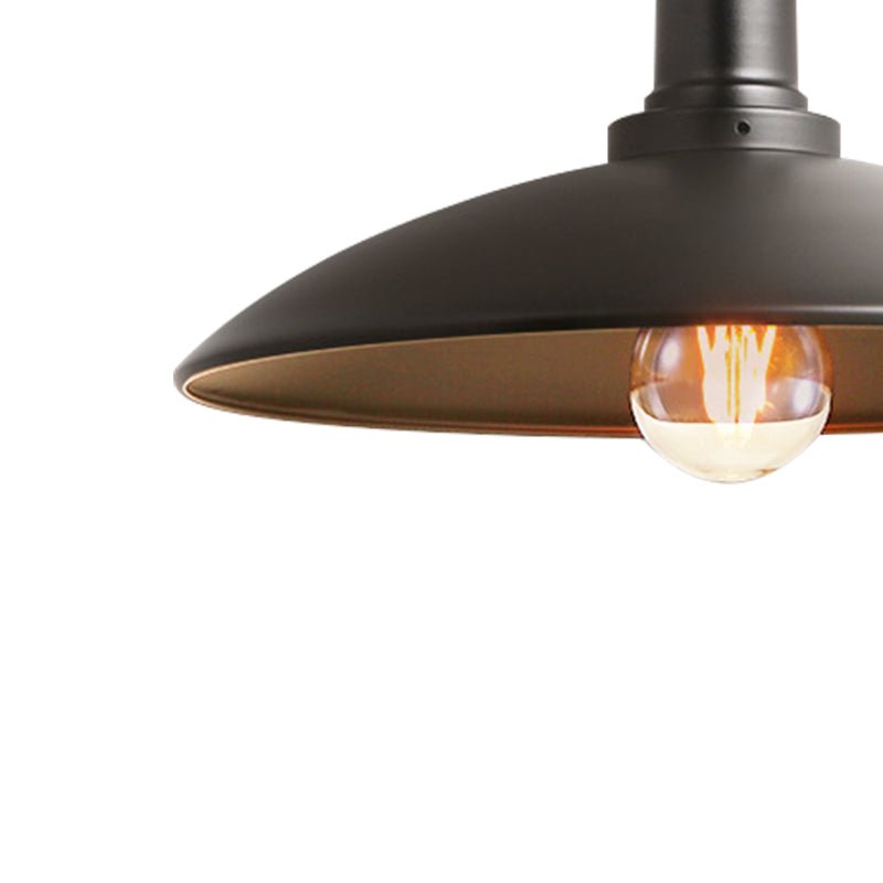 Lámpara colgante de metal con un cono industrial de 1 luz