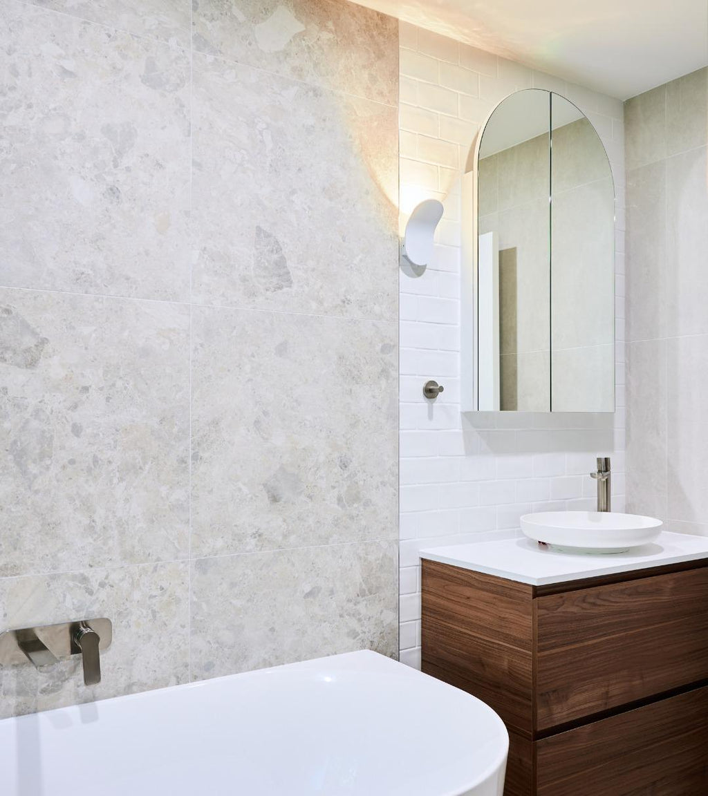Aplique de Pared LED Curvado Minimalista para Cabecera
