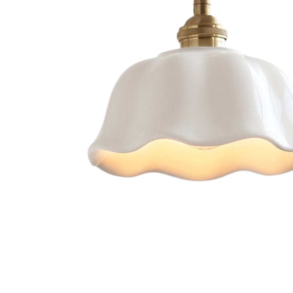 Lámpara Colgante de Cerámica Blanca con Diseño de Flor Escalonada y 1 Luz Minimalista Retro