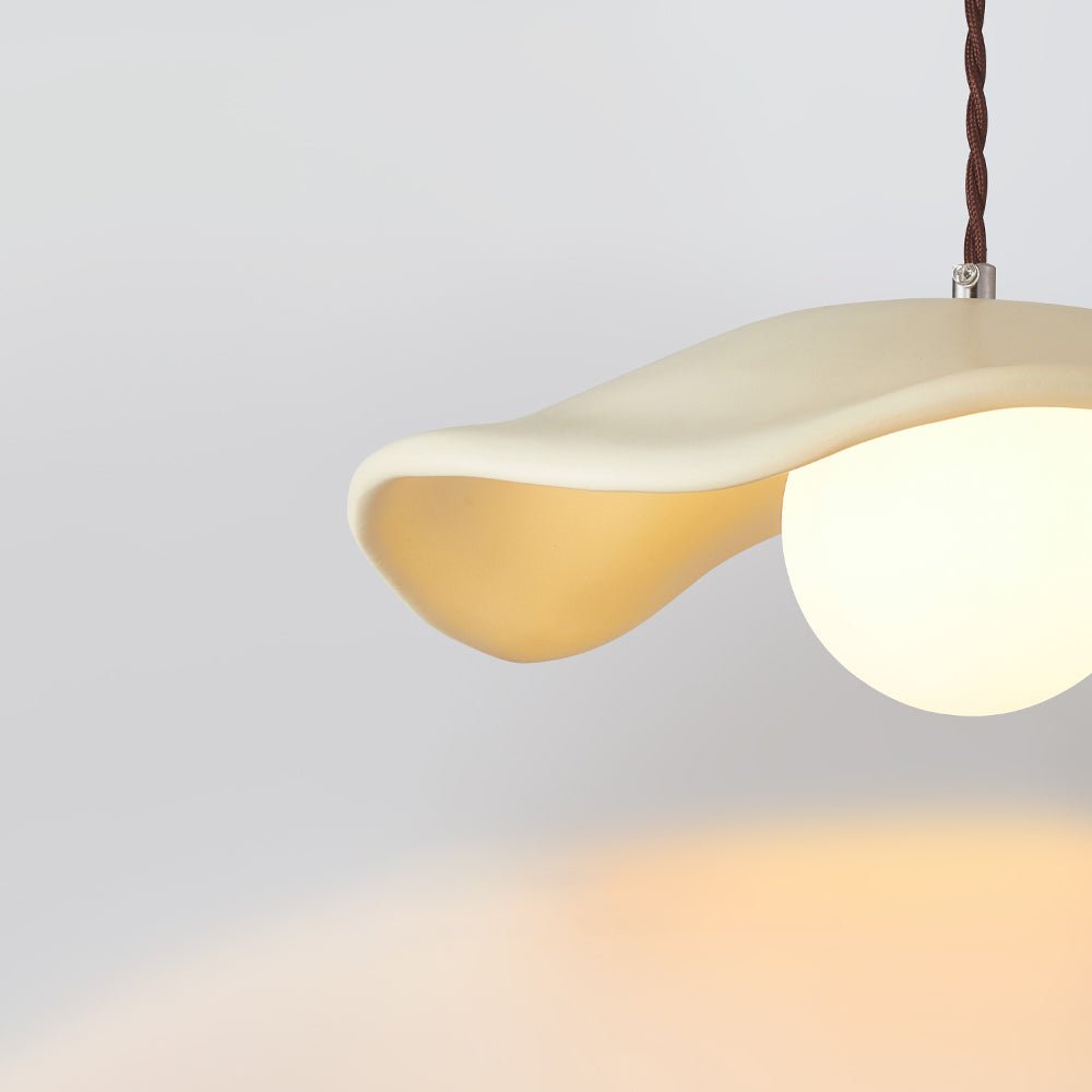 Luz colgante de resina en forma de sombrero Wabi Sabi de 1 luz
