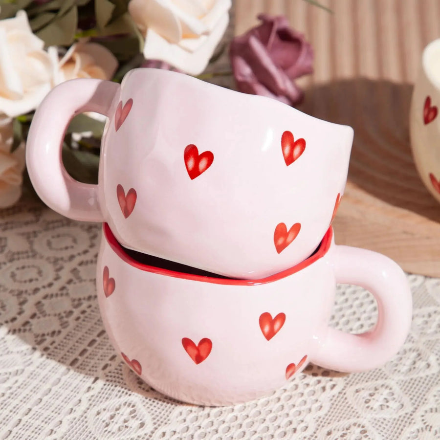 HeartMug - Taza en forma de corazón diseñada para amor y confort