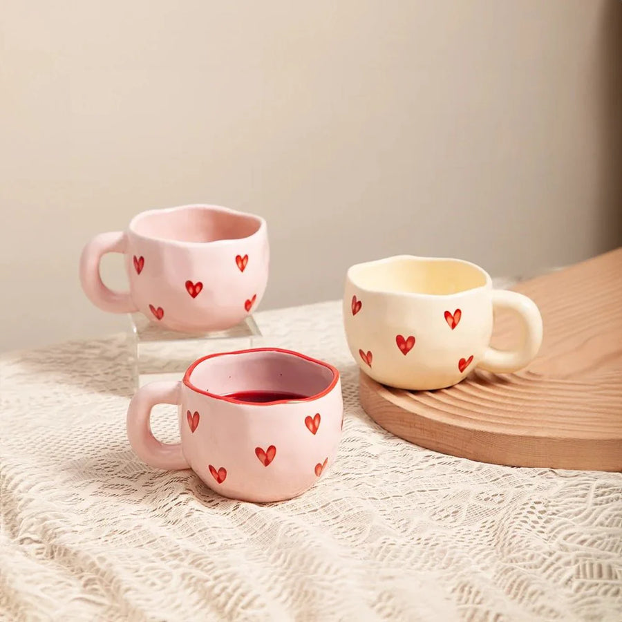 HeartMug - Taza en forma de corazón diseñada para amor y confort