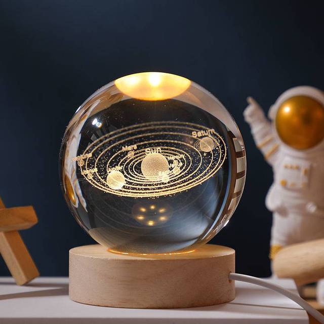 GalaxyGlow - Esfera de Cristal Iluminada con Exhibición de Planetas 3D