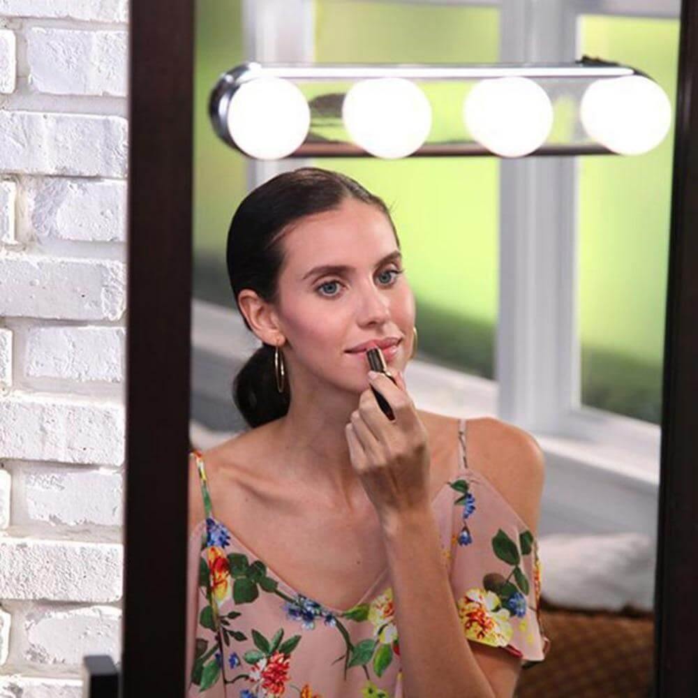 Luz de Espejo de Succión para Maquillaje en el Baño | Noxord