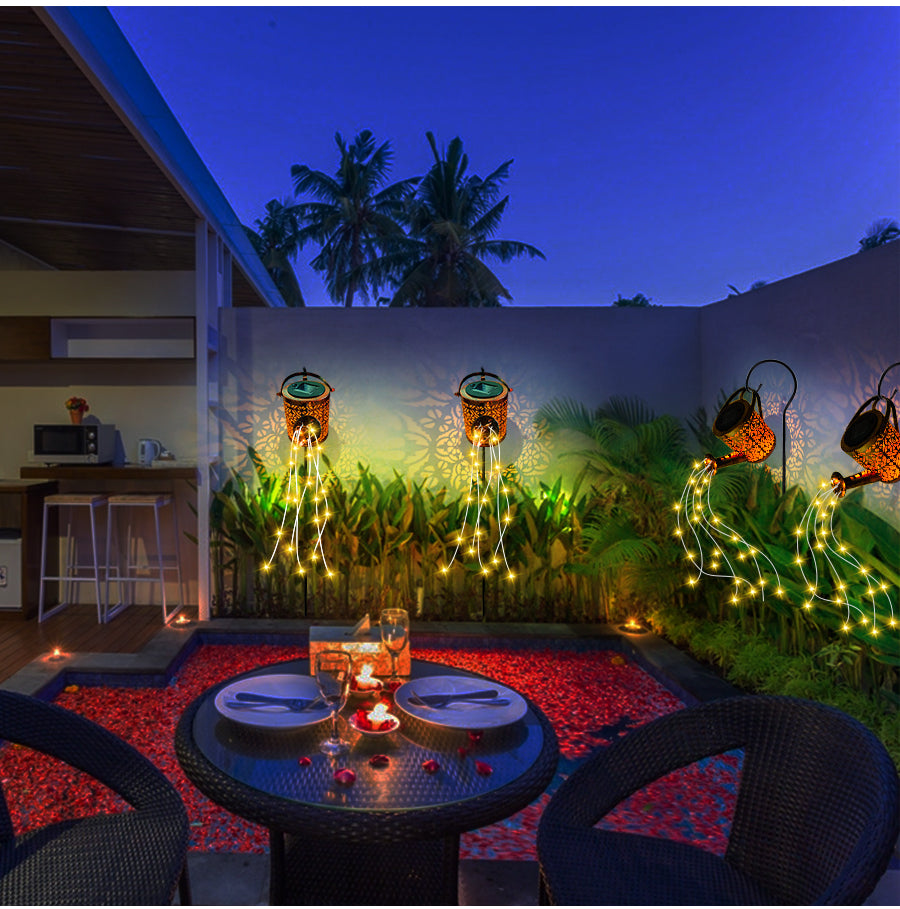 FlowLight | Lámpara solar de jardín en forma de regadera