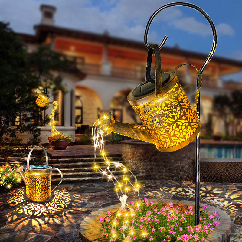 FlowLight | Lámpara solar de jardín en forma de regadera