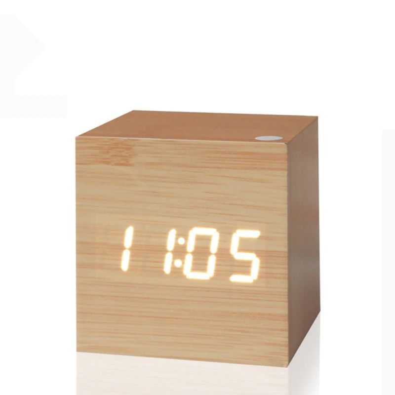RELOJ DIGITAL DE MESA CUBE