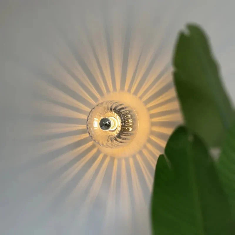 Nordic Bauhaus | Aplique de pared con carácter y un toque de minimalismo