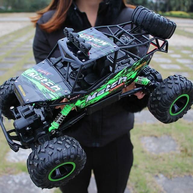 Robusto Monstertruck RC 4x4 para Conducción Off-Road Emocionante