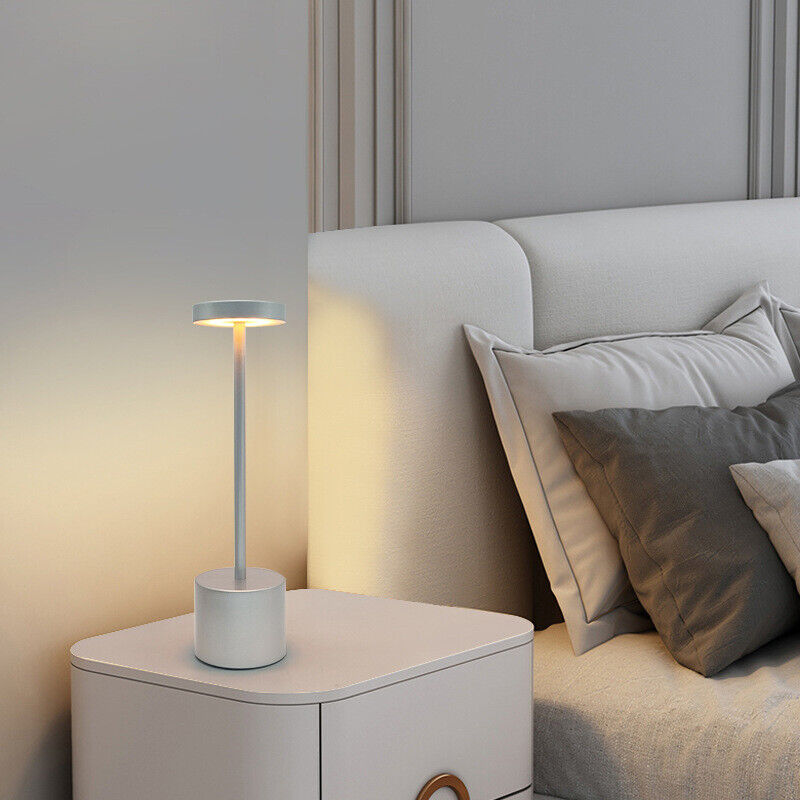 Lámpara de Mesa LED Moderna Recargable y Sin Cable para Sala de Estar
