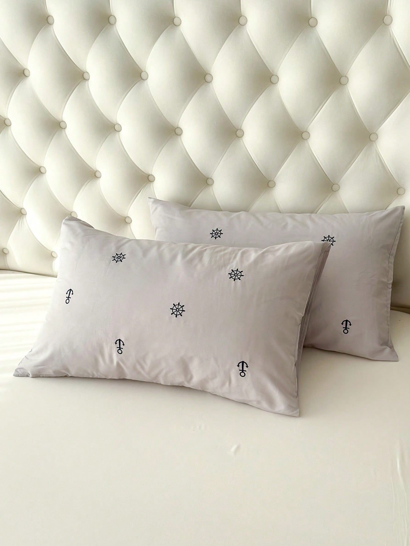 StellarDream - Juego de fundas de almohada de 2 piezas con diseño de estrella y luna