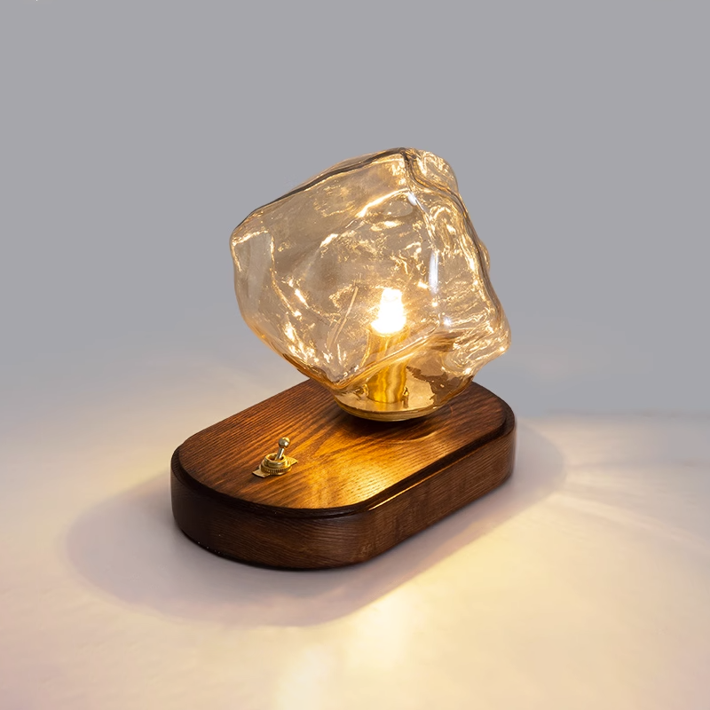 Averis | Lámpara de mesa de cristal