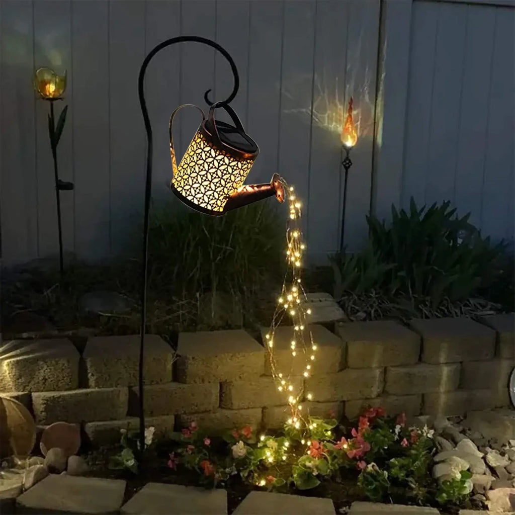 Regadera Solar - Decoración Mágica para el Jardín