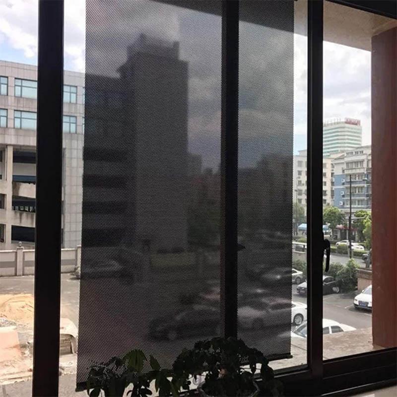 Protección Solar Con Ventosas Para Ventanas Y Puertas