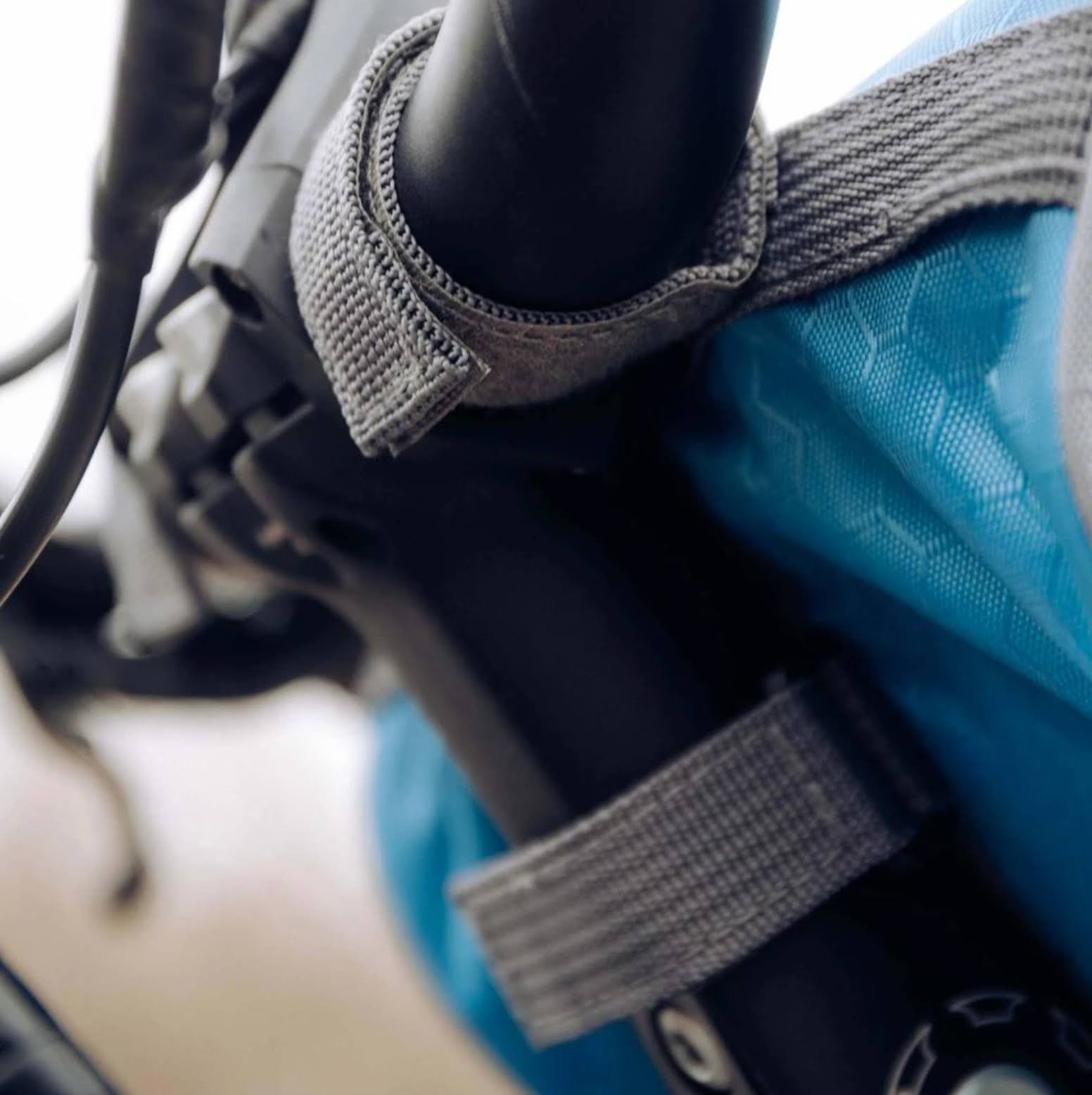 Compatible con Pantalla Táctil y Resistente al Agua