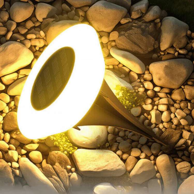 Luces de Jardín SunBeam – Resistentes a la Oxidación, Alimentadas por Solar y Preparadas para el Clima
