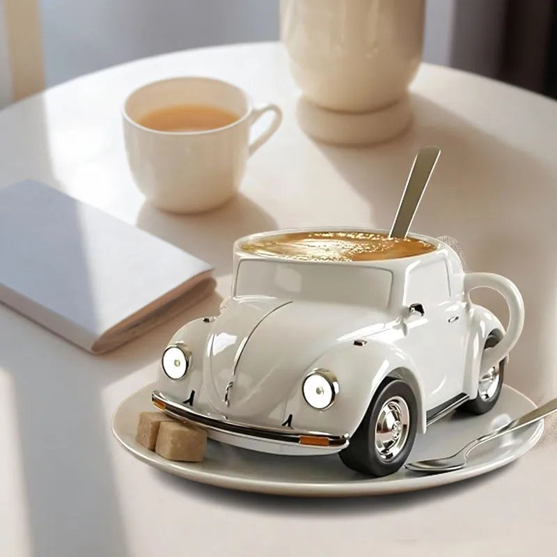 Taza escarabajo con cuchara
