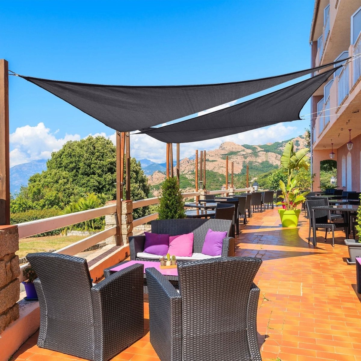 Toldo portátil impermeable y UV
