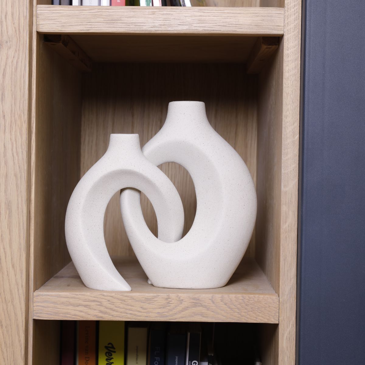 Gleora | Jarrón de Flores Único - Diseño Entretejido