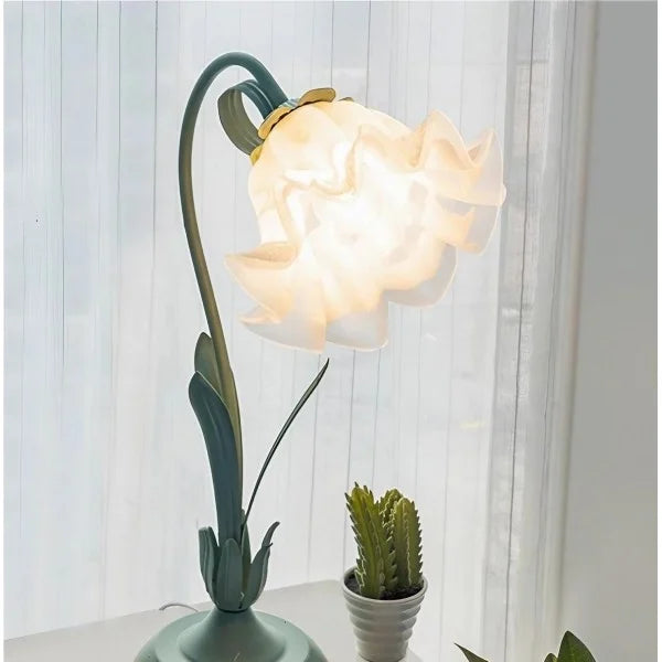 Florina | Lámpara de mesa con pantalla en forma de flor