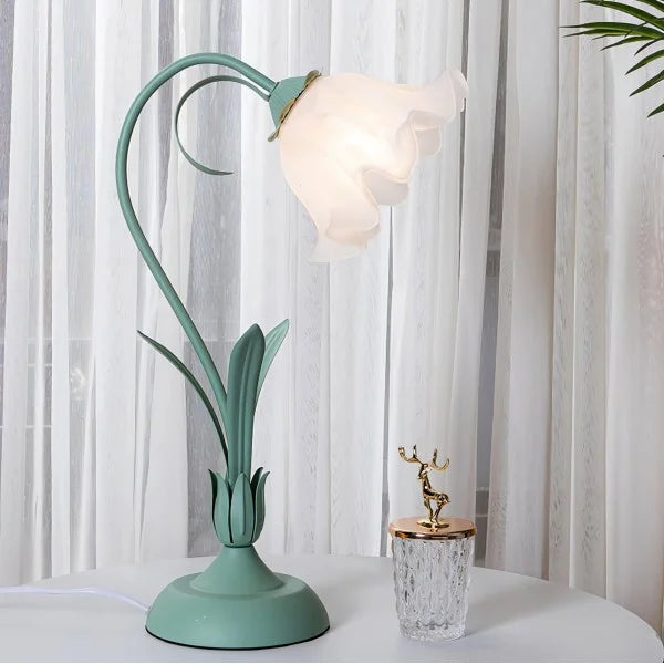 Florina | Lámpara de mesa con pantalla en forma de flor