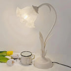 Florina | Lámpara de mesa con pantalla en forma de flor