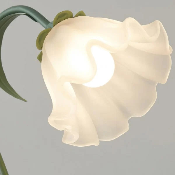 Florina | Lámpara de mesa con pantalla en forma de flor