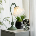 Florina | Lámpara de mesa con pantalla en forma de flor