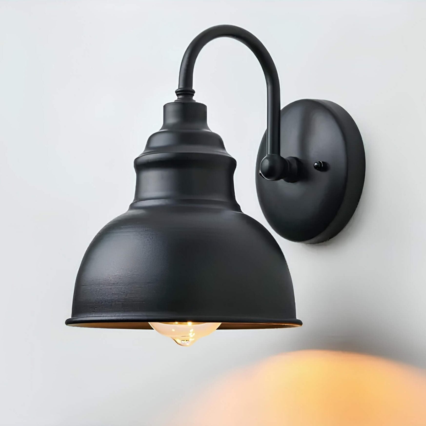 Lámpara de pared exterior vintage a prueba de clima en estilo farol para terraza y jardín