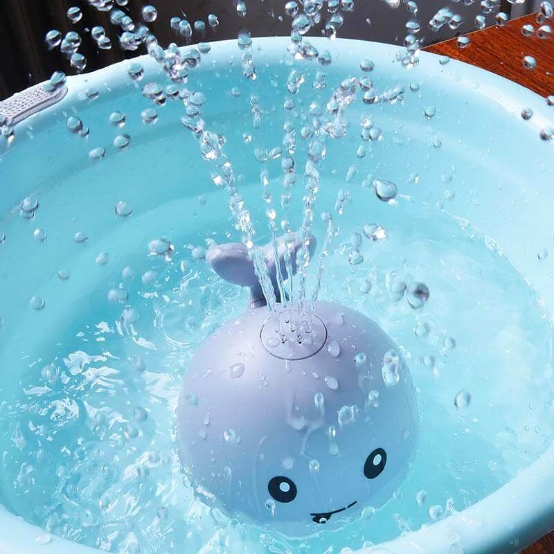Juguete de baño con aspersor de ballena