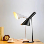 Norvia | Lámpara de escritorio LED de diseño moderno